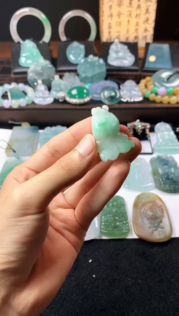 定制翡翠未镶嵌S毛货不退不换