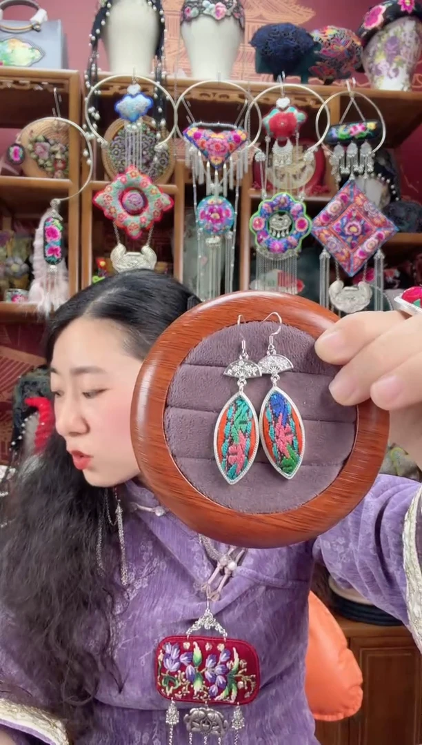 刺绣耳环37甜甜家