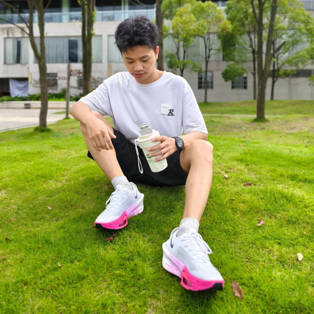 【上海直发+运费险】阿尔法3 时尚休闲百搭 男女同款运动跑步鞋