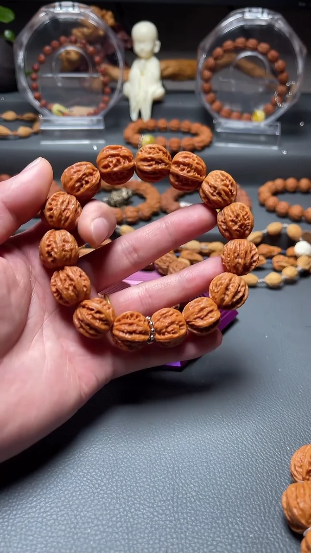 【闪购商品】文玩核桃吊坠文玩核桃