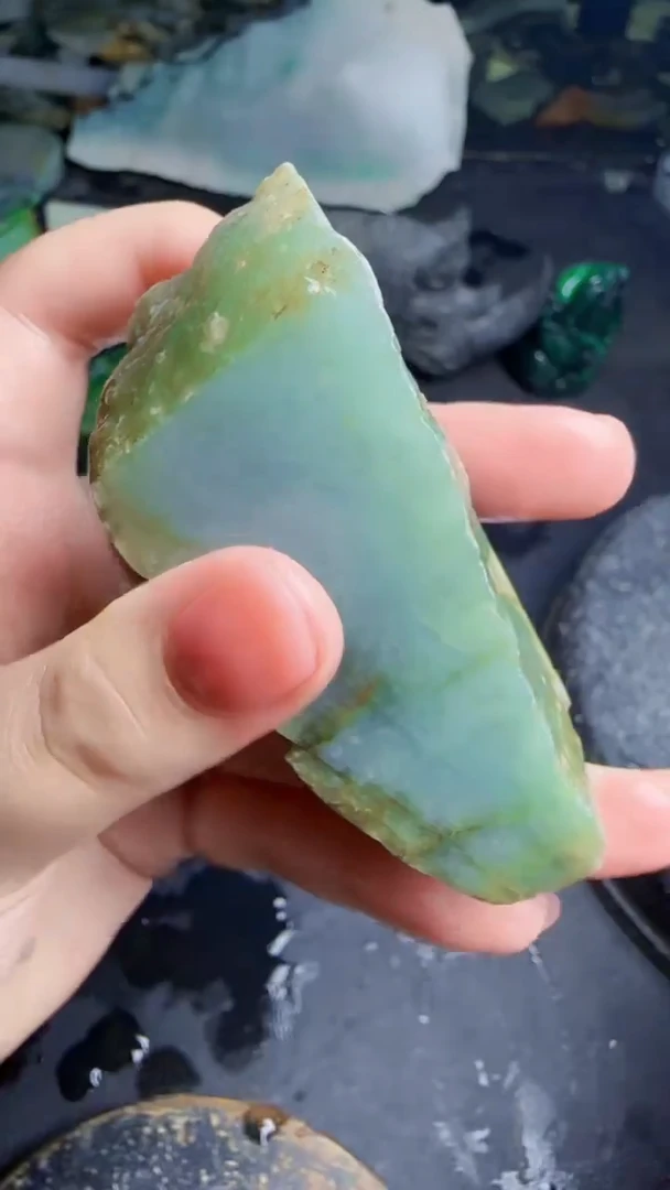 未镶嵌挂件翡翠?天然翡翠006