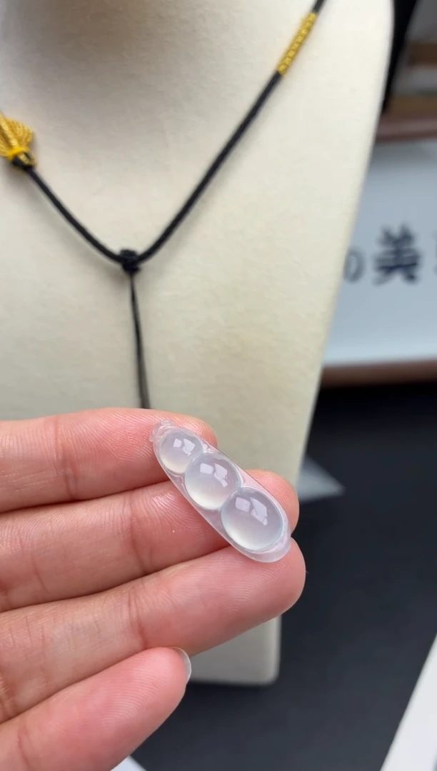 未镶嵌定制翡翠翡翠