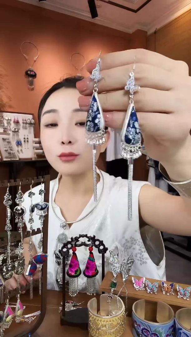 刺绣纯手工民族风耳环