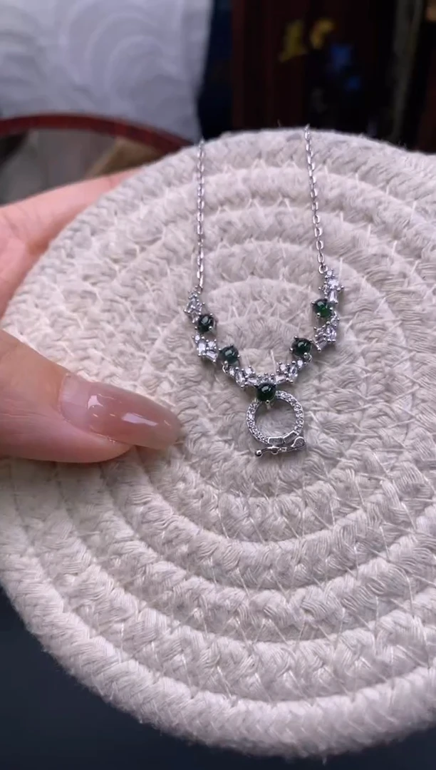 颈饰银S925镶嵌翡翠净货14749