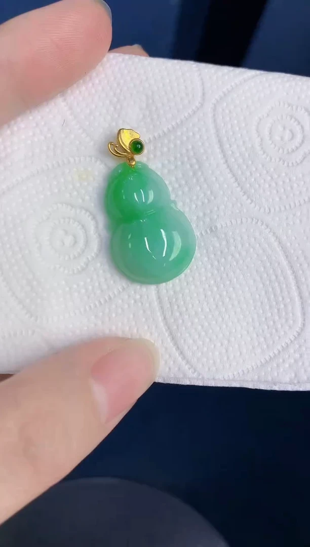 颈饰未镶嵌翡翠天然翡翠缅甸A货