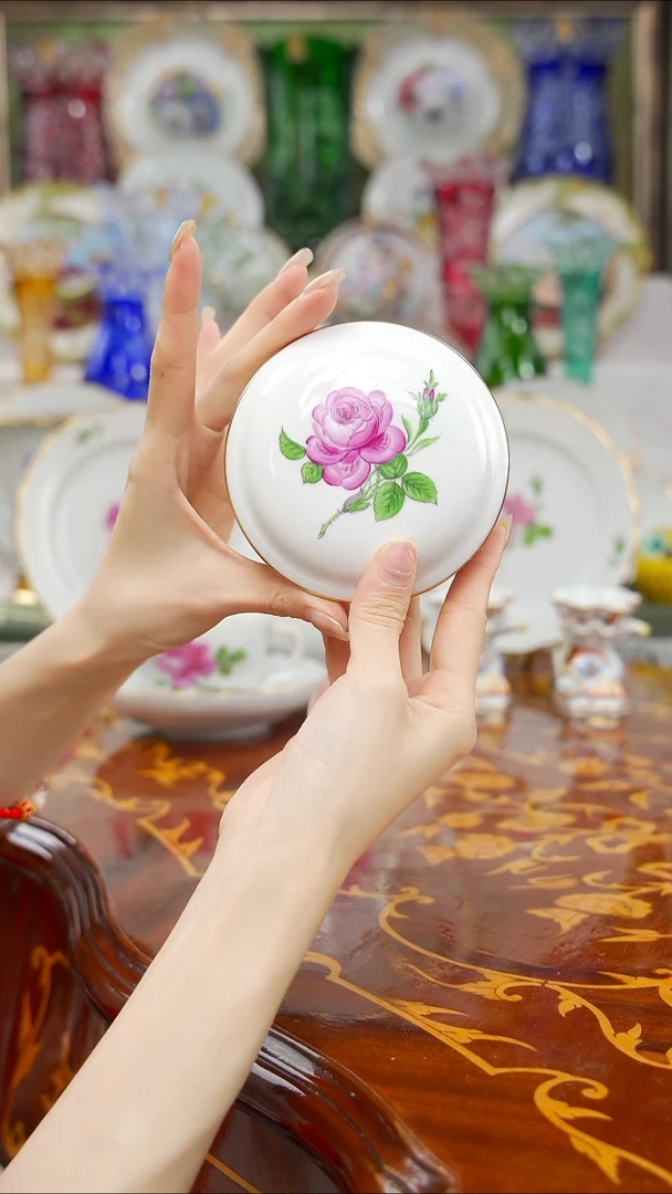 摆件米多家中古瓷器如图所示12