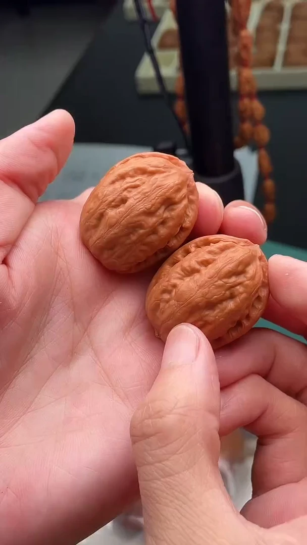 把件文玩核桃粗筋八棱