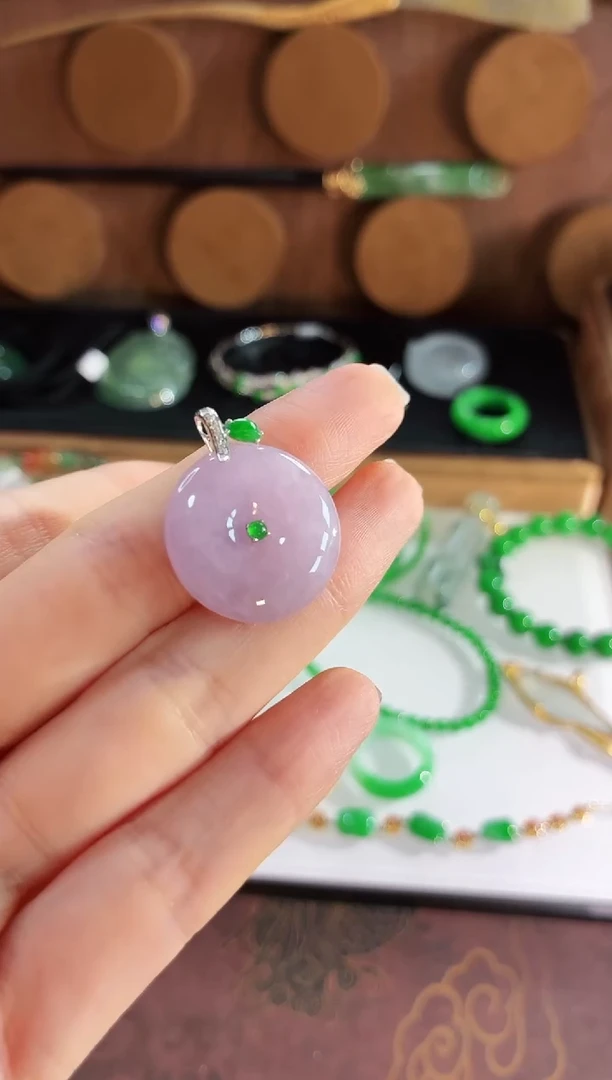 翡翠18K金镶嵌吊坠(不含链)吊坠