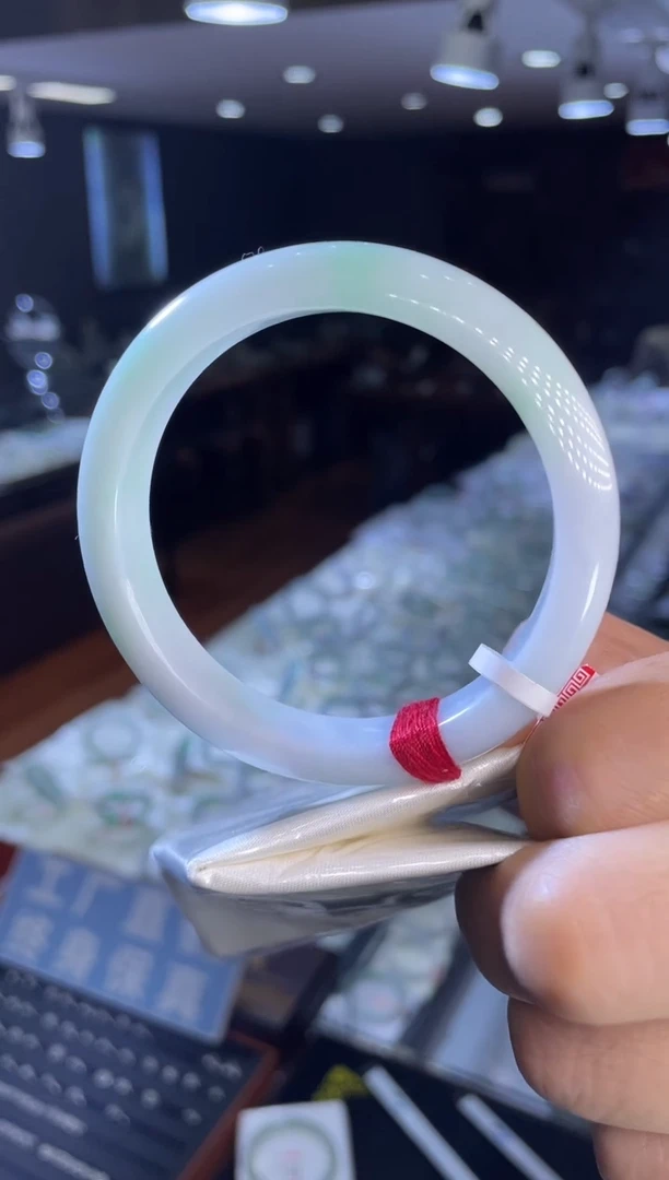 未镶嵌手镯翡翠正圈56