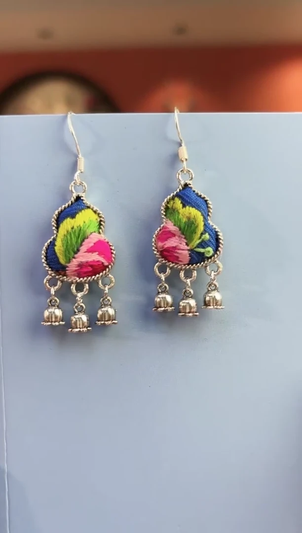 织绣非遗手工苗绣刺绣耳环43