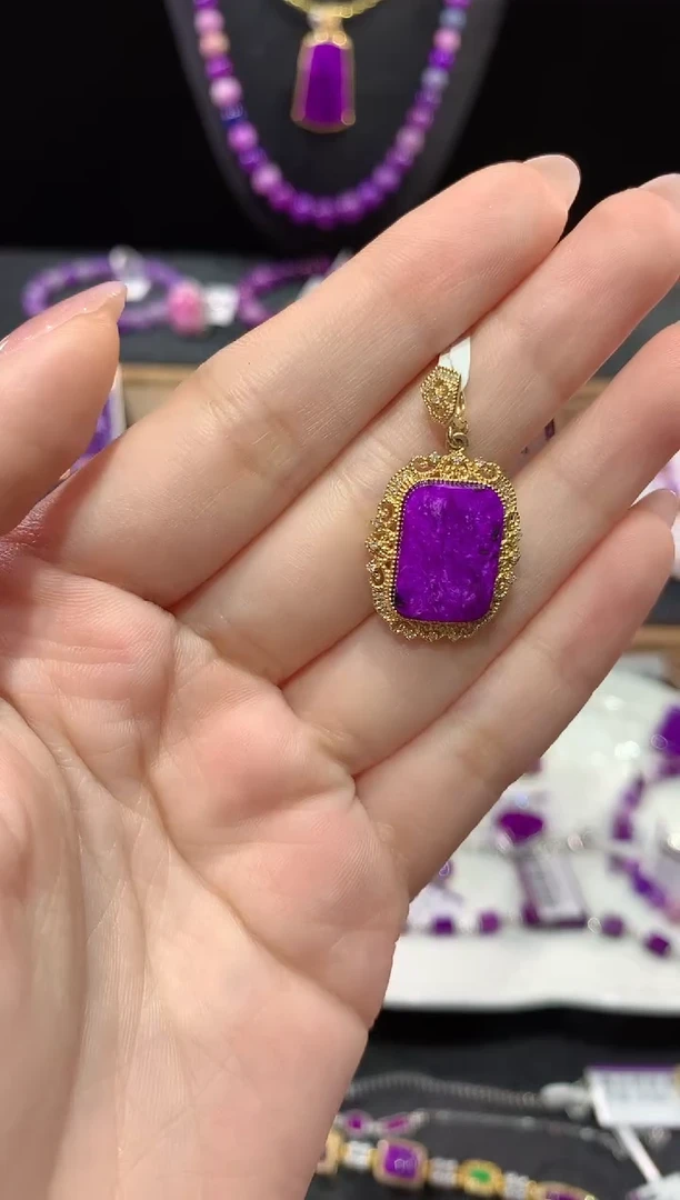 苏纪石（舒俱来）18K金镶嵌.舒俱来