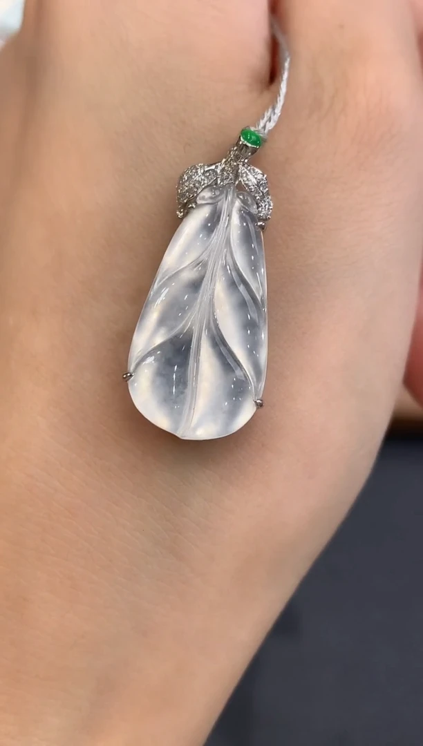 吊坠(不含链)18K金镶嵌翡翠a83