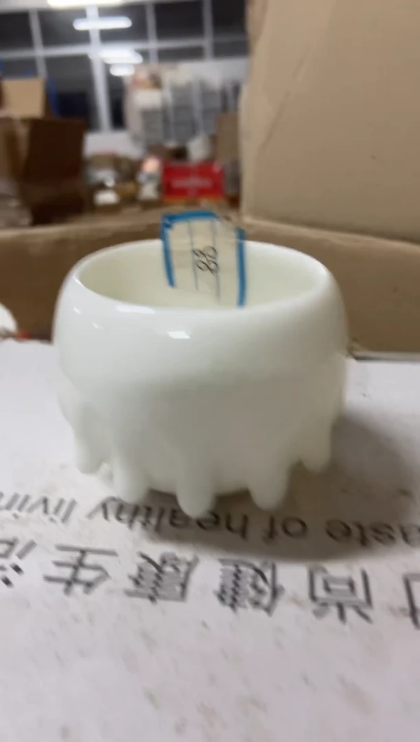 无运费险有瑕疵的摄影的产品有使用过的痕迹有点脏介意勿拍
