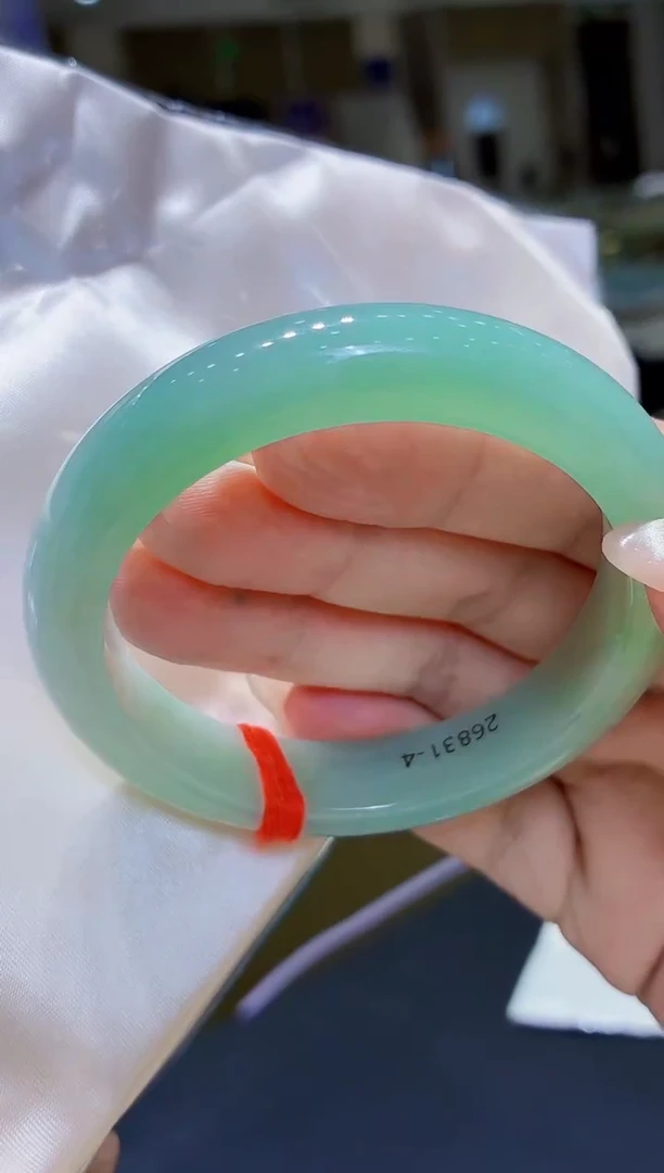 未镶嵌手镯翡翠翡翠手镯54