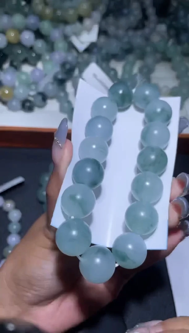 定制翡翠未镶嵌阿*天然缅甸A货翡翠手串111