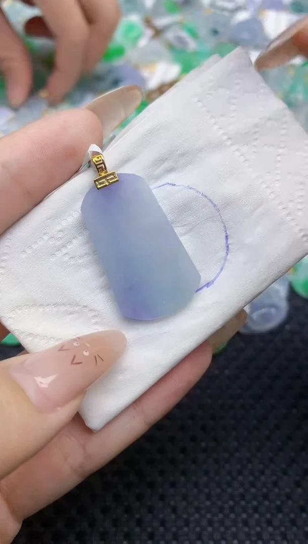 翡翠18K金镶嵌颈饰46   天然翡翠A货