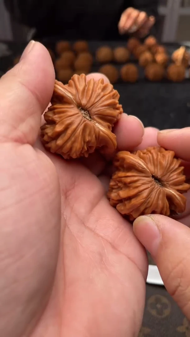 把件文玩核桃B88号42尺四座楼