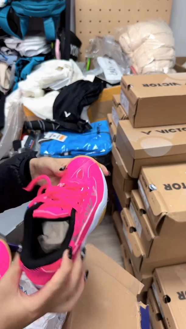 29 正品微瑕 童鞋 31码