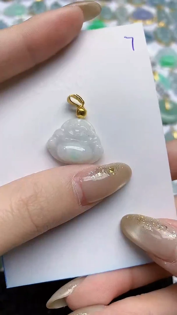 【闪购商品】翡翠颈饰未镶嵌天然A货翡翠