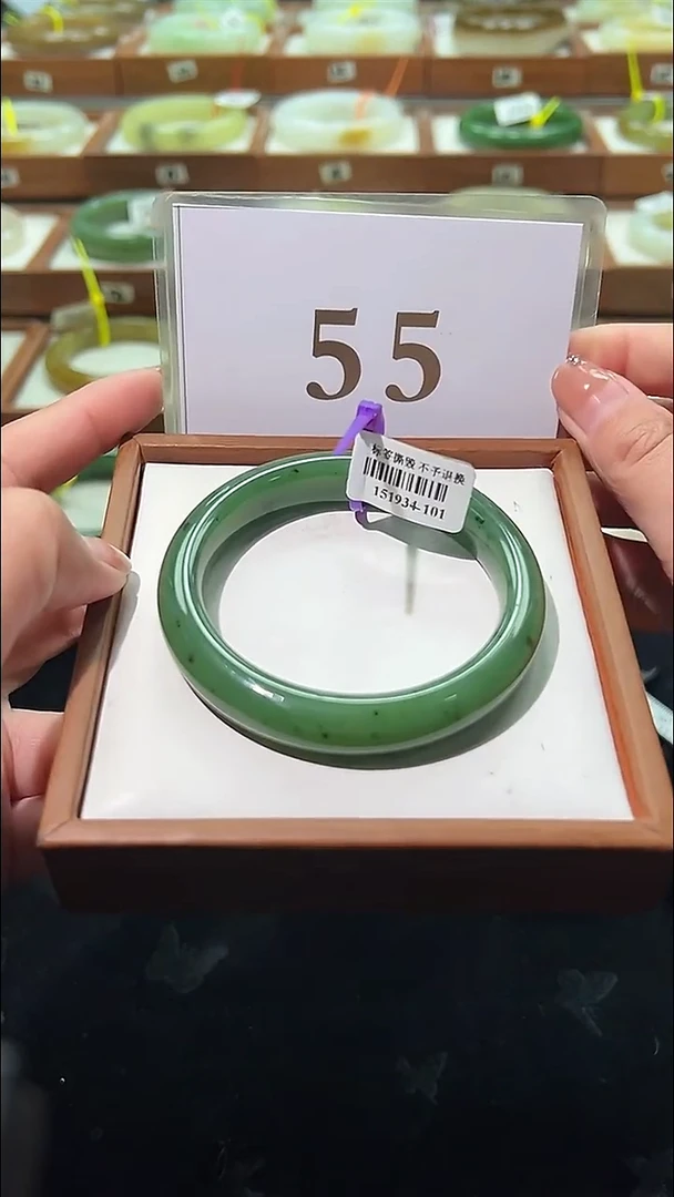 定制和田玉和田玉手镯