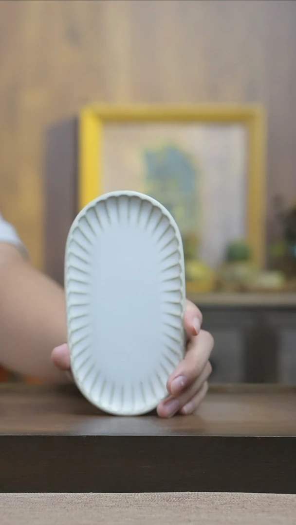 摆件景德镇7英寸雅菊手巾盘