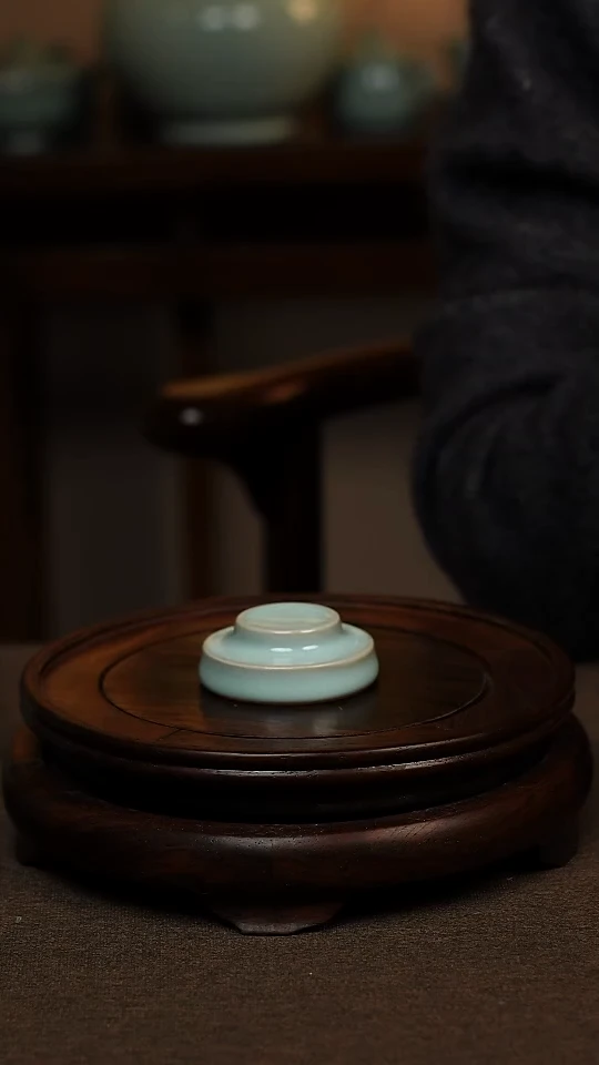 瓷片天青色茶壶盖置微瑕不带礼盒