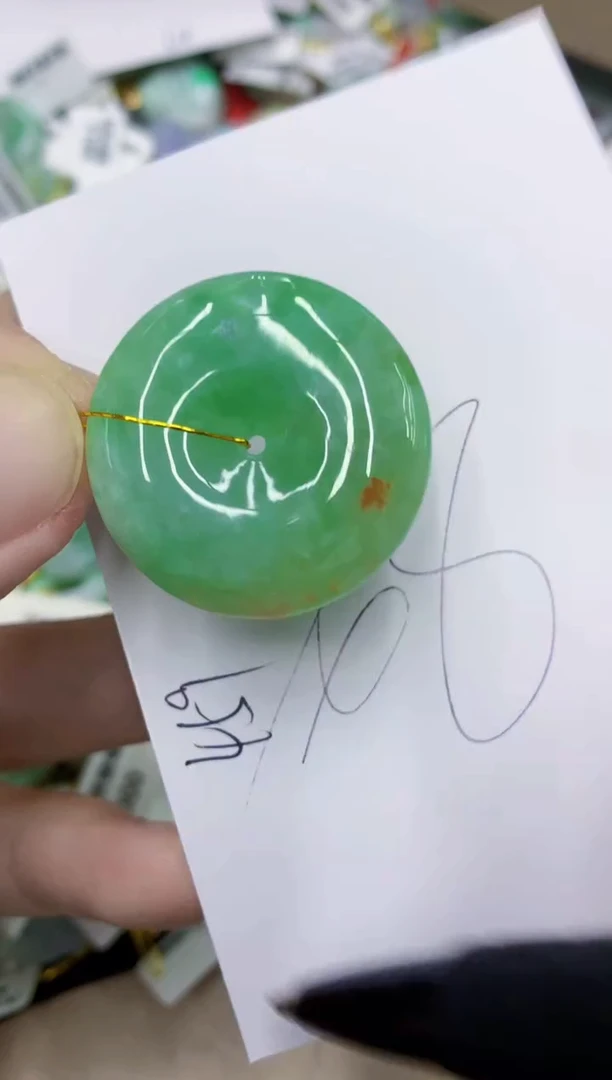 翡翠未镶嵌颈饰11111111111