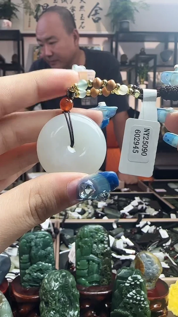 颈饰未镶嵌和田玉2945