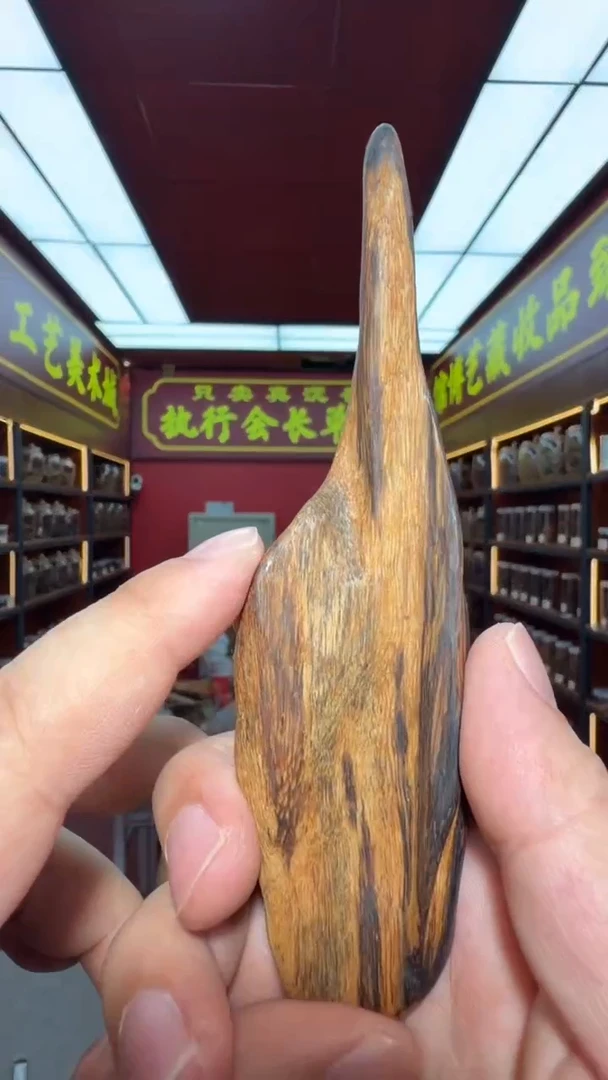 沉香吊坠多样性发一