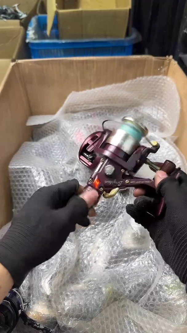 ༺****༻成色、型号直播间讲解为准，看清楚再下单，钓鱼轮，微瑕孤品