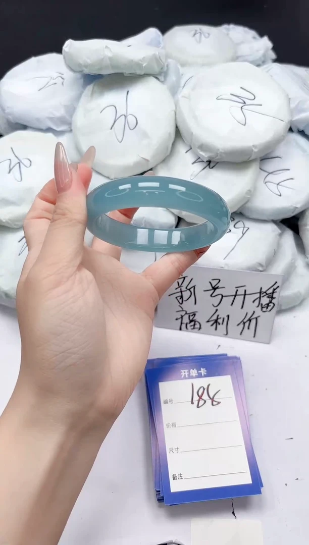 未镶嵌手镯石英质玉185/5859