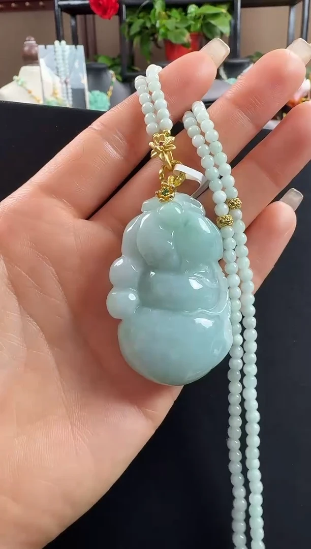 颈饰未镶嵌翡翠葫芦