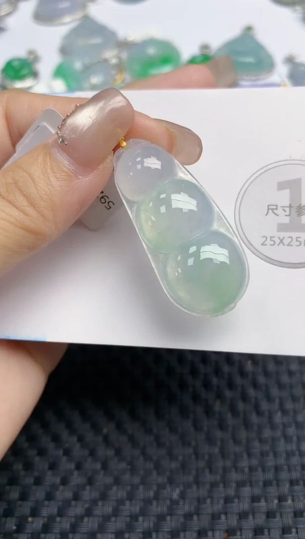 颈饰18K金镶嵌翡翠天然缅甸A货翡翠百元以上9元证书费自理