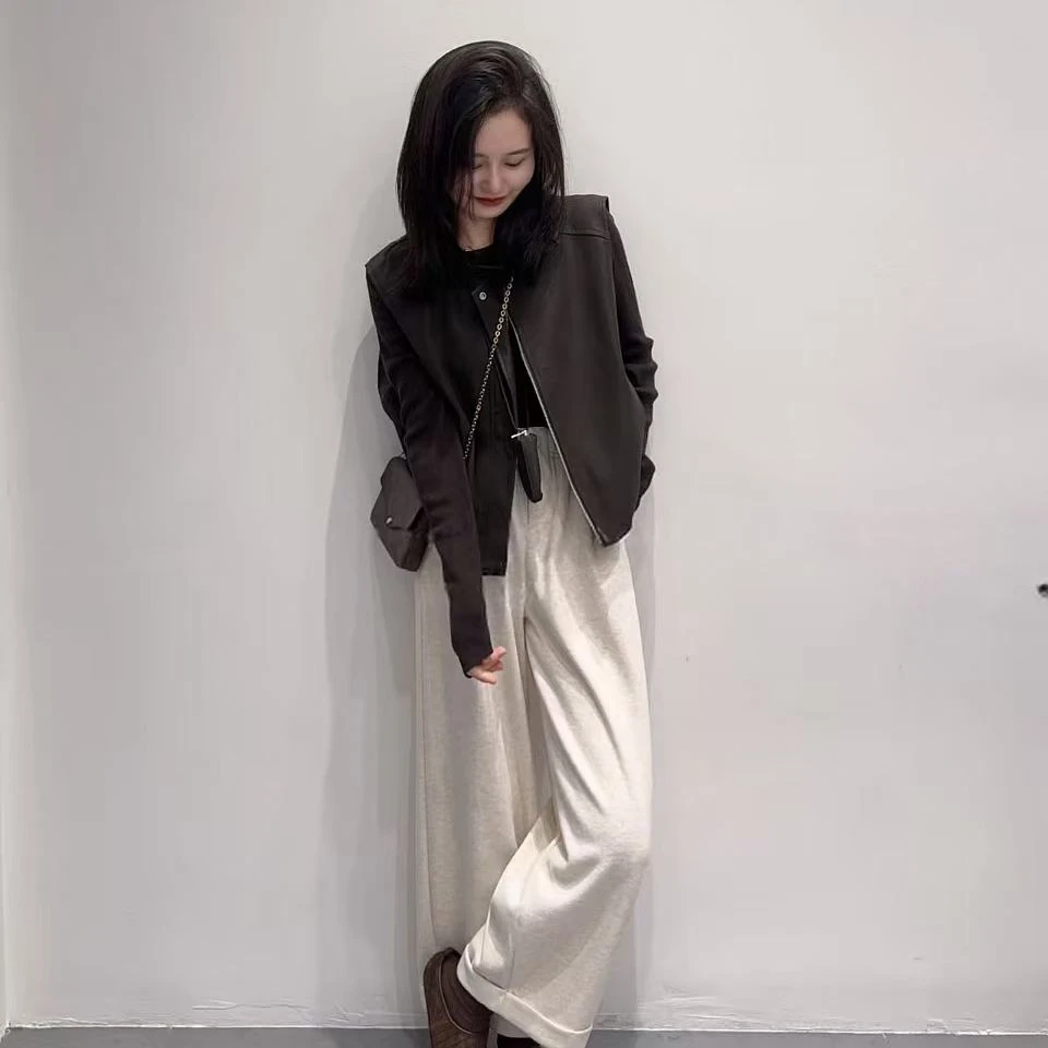 新款韩系高级感叠穿无袖坎肩马甲背心叠穿打底衫休闲裤套装