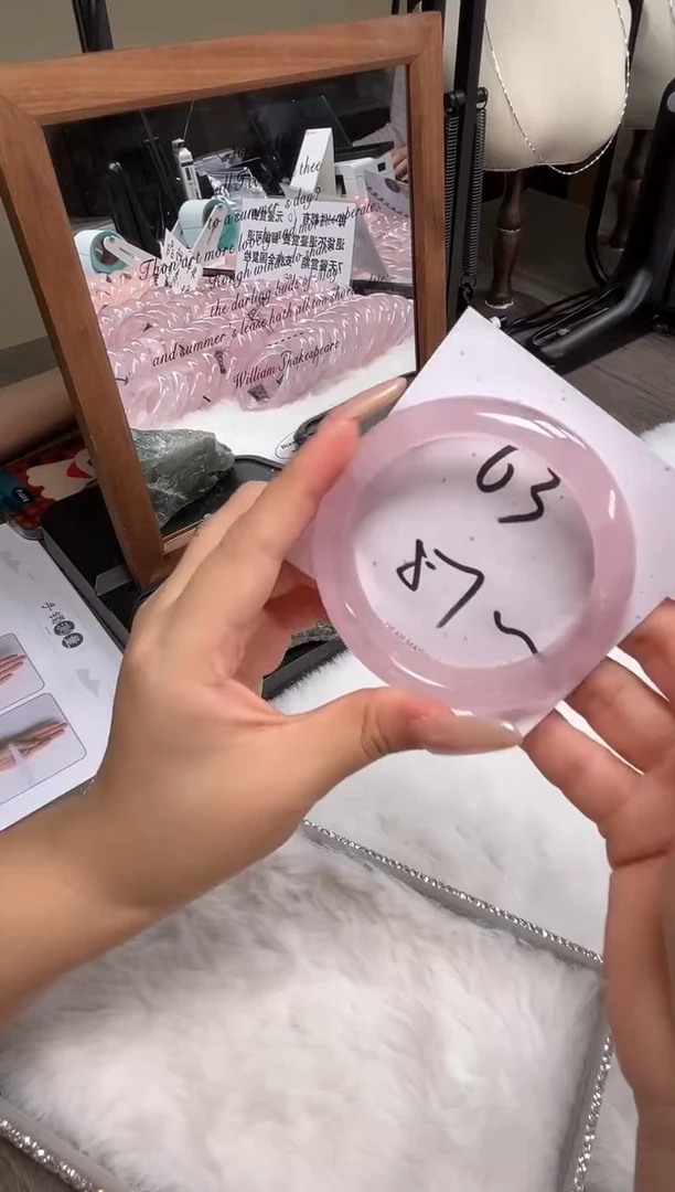 未镶嵌手镯水晶63粉水(清仓默认微瑕不扣细节)