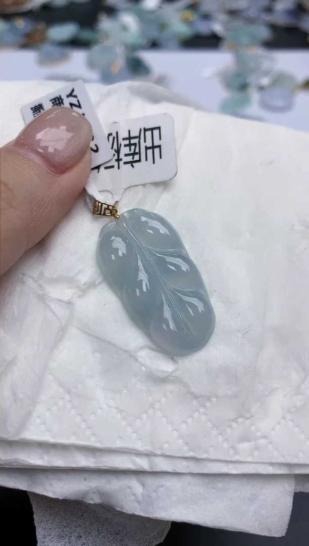 【闪购商品】翡翠颈饰18K金镶嵌天然缅甸翡翠A货