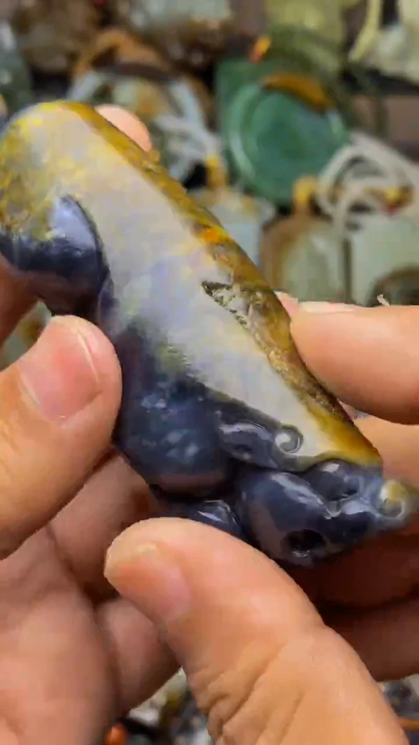 未镶嵌和田玉把件1