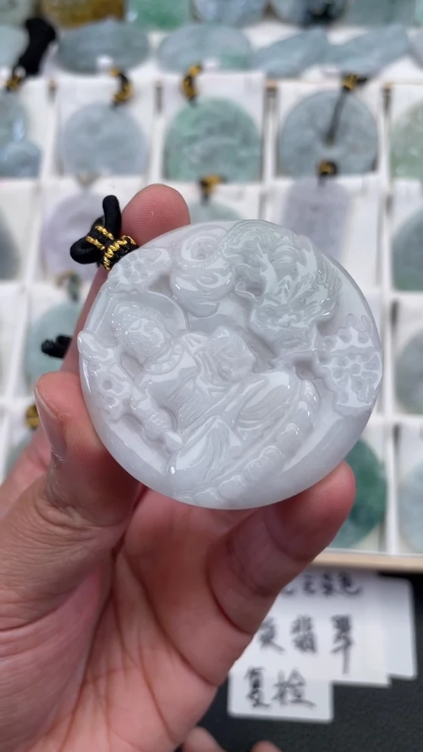 颈饰未镶嵌翡翠天然缅甸翡翠A货373