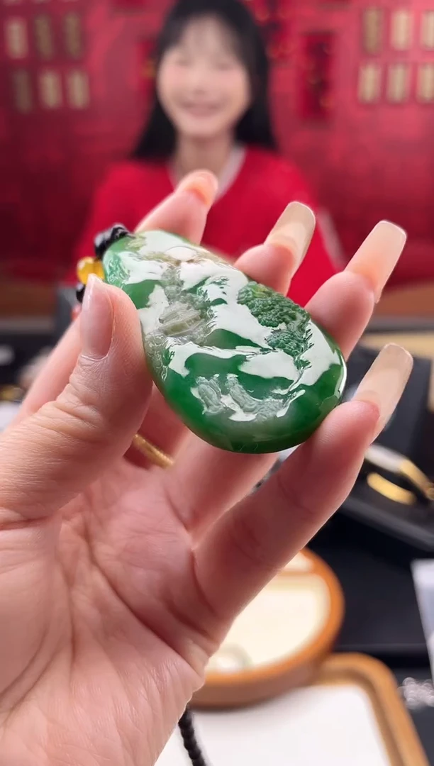 【闪购商品】翡翠颈饰未镶嵌吊坠