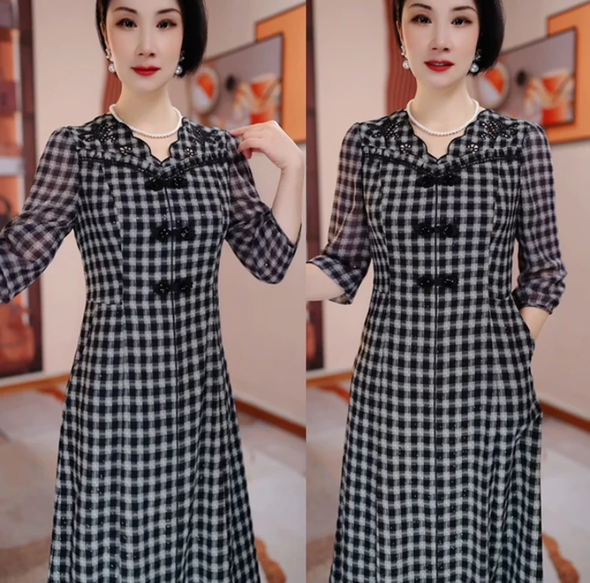 【新品上新】格子秋季时尚连衣裙新款遮肉显瘦中长款优雅复古气质裙