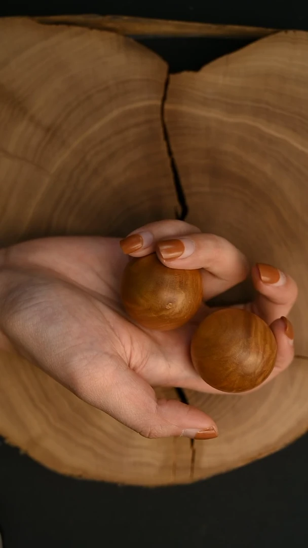 檀香木其他6号仓老山檀工艺品3.5手球瑕疵