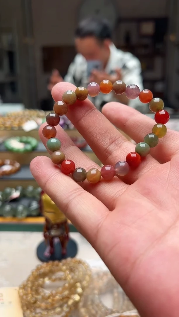 水晶手链未镶嵌老矿盐源玛瑙手链 卡8