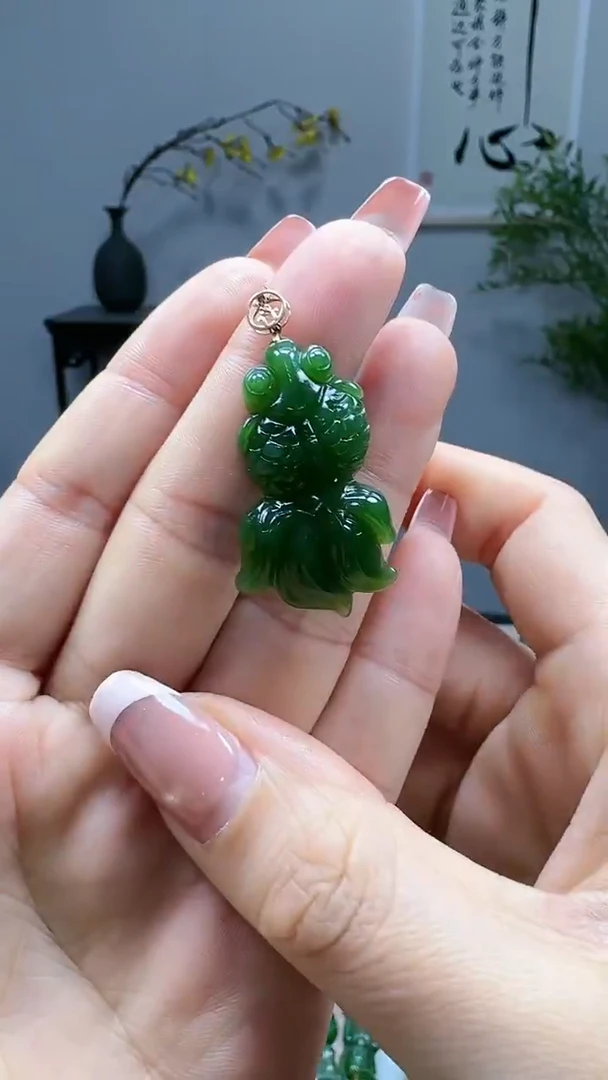 吊坠(不含链)18K金镶嵌和田玉1