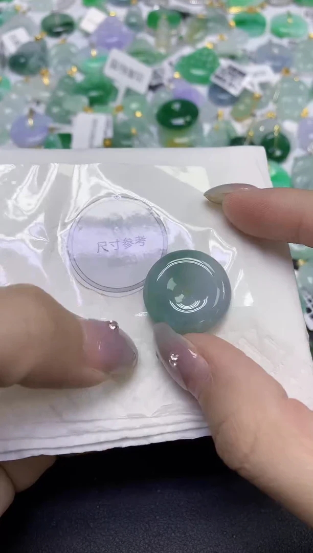 颈饰未镶嵌翡翠天然缅甸翡翠A货百元以上9元证书费自理