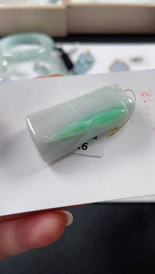 颈饰未镶嵌翡翠基地发货H 3775