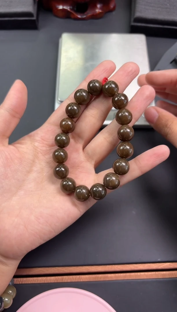 【闪购商品】和田玉手串未镶嵌且末金山微色差卡12