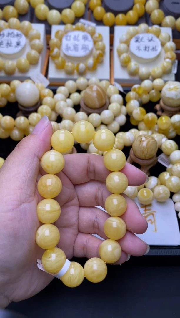 裸石琥珀未镶嵌大小姐珠宝严选160