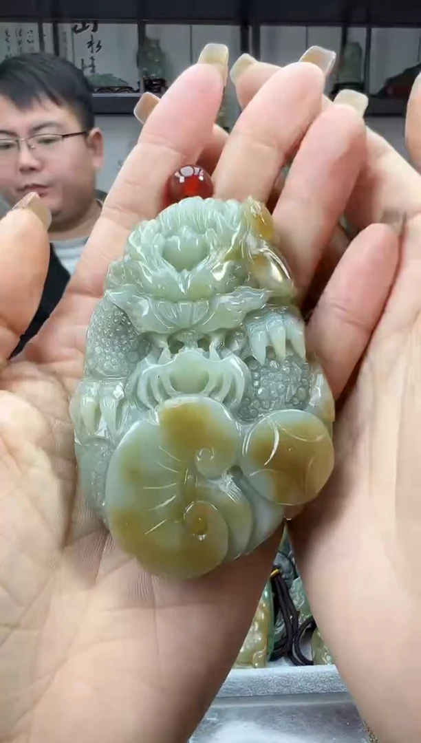 未镶嵌和田玉把件1