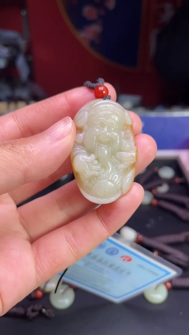 颈饰未镶嵌和田玉1