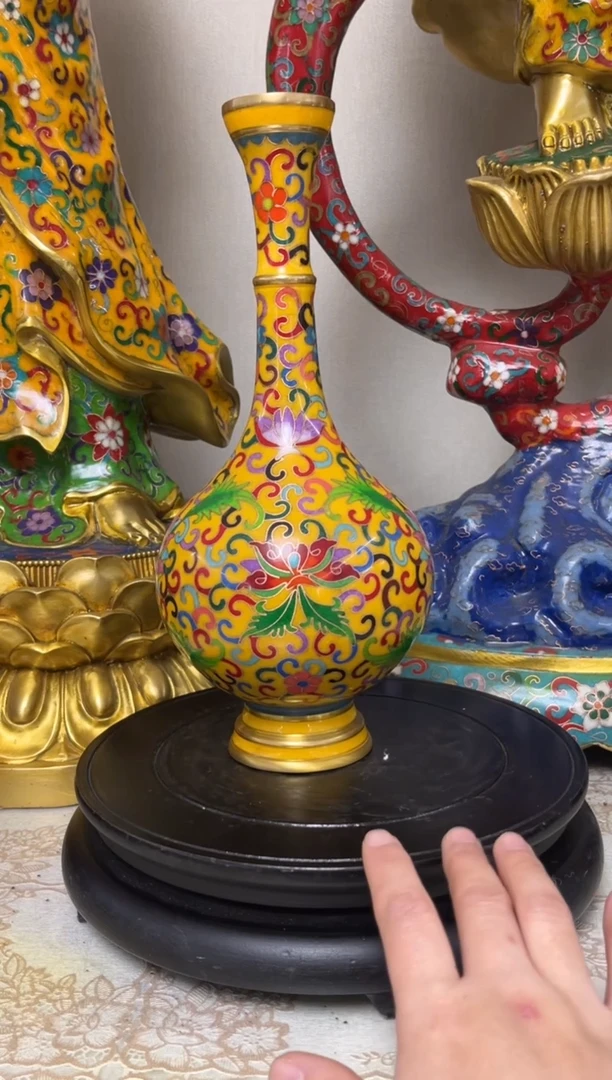 铜景泰蓝花瓶高度27厘米一对